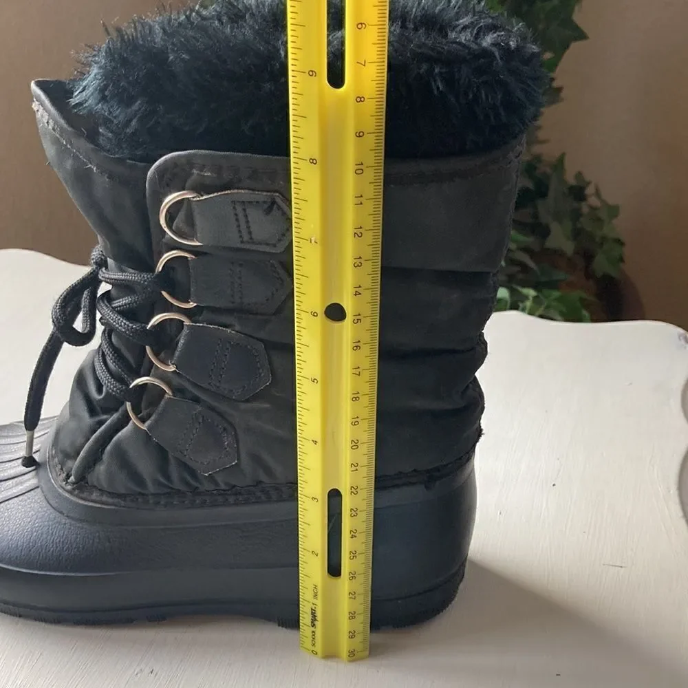 Vintage Sorel Women’s Snow Winter Fleece Lined Waterproof Boots Size 8
